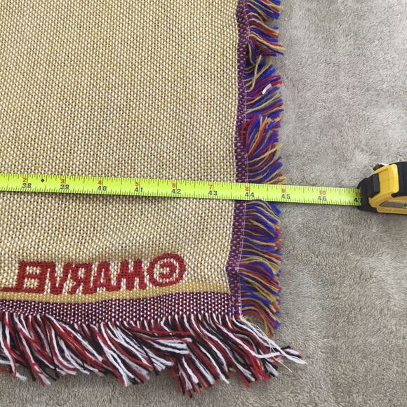 Captain Marvel Protector of The Skies Woven Tapestry Throw Blanket 48" x 60" - Picture 5 of 7